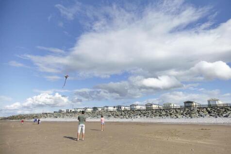golden-sands-beach.jpg