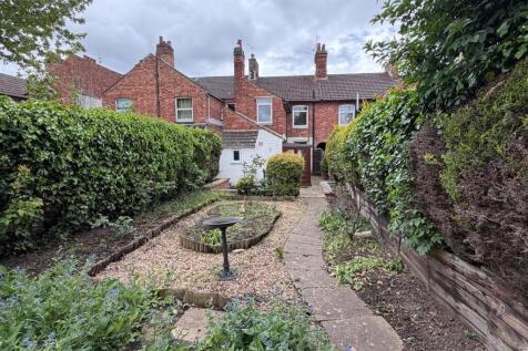 26 Main St Loddington-5.jpg