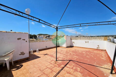2 Bedroom Terraced For Sale-CLAD442-2