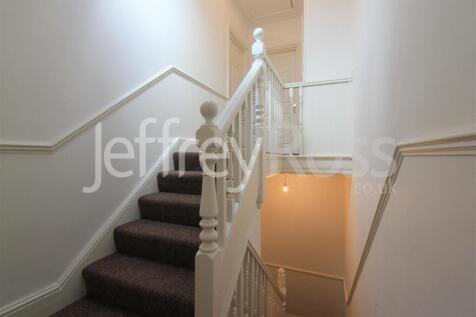 3, 25 Marlborough RoadNEW-8.jpg
