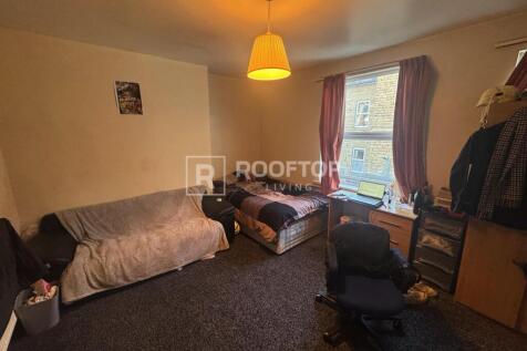 Cardigan Road, Leeds photo 3