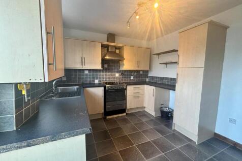 Helmside Avenue, Westgate, Morecambe photo 3