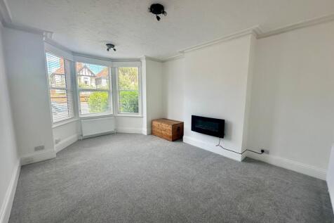 Parkstone Road, Poole photo 2