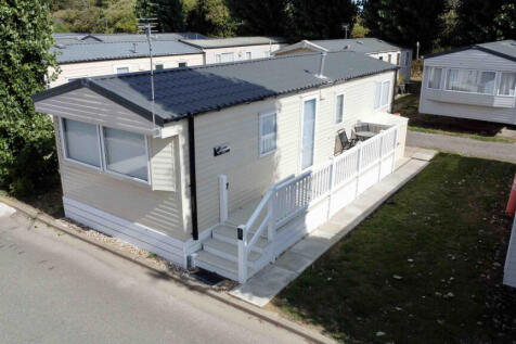 2 Bedroom Park Home for Sale