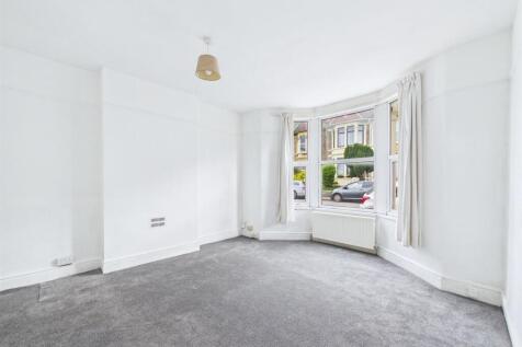 2 - 4-bedrooms Semi detached house Fishponds.jpg