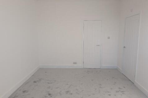 Moorpark Road East, Stevenston, Ayrshire, KA20 photo 3