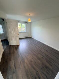 Ralegh Crescent, Witney photo 3