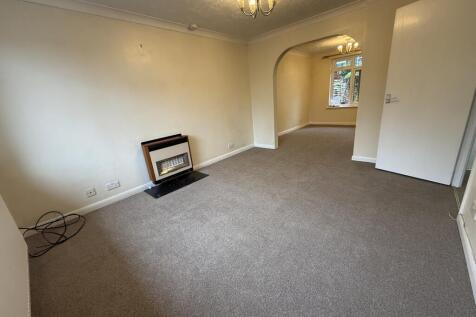 Graces Close, Witham, Essex photo 4