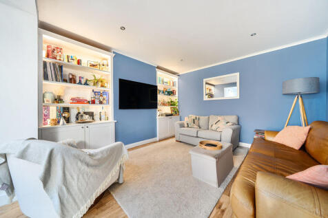 Rear reception angle 1