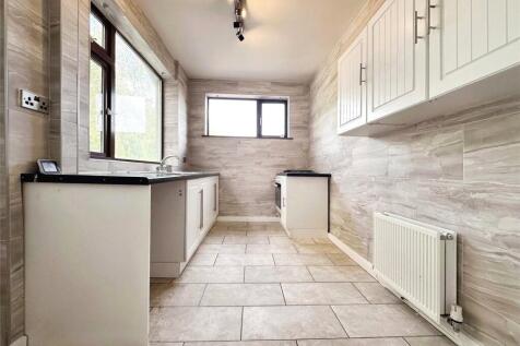 Fitted Kitchen