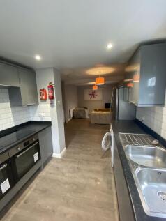 Blenheim Road, Worcester WR2 5NQ photo 5