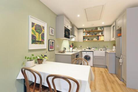 21 Gables Close (7).jpg