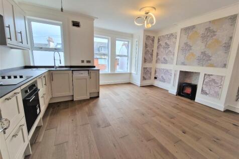 Stanhope Road, St. Albans, Hertfordshire, AL1 photo 3