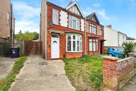 Peterborough, PE3 - property photo