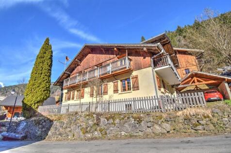 chalet