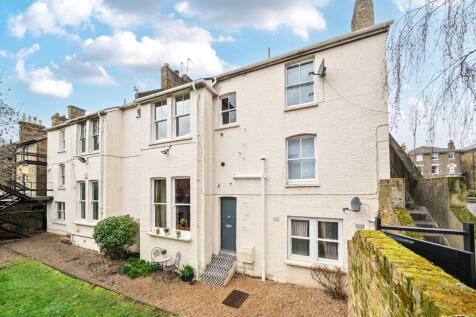 1417683-3-699d776...