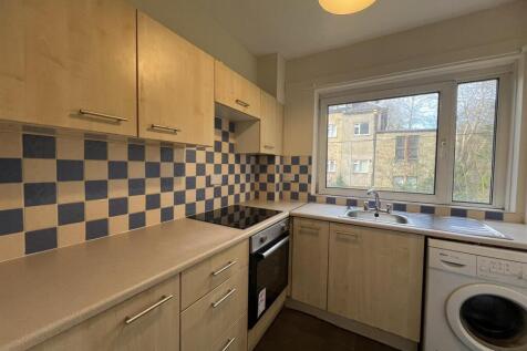 Carriagehill Drive, Paisley photo 4