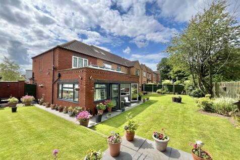 Enclosed Rear Garden