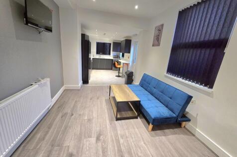 Borough Road, Middlesbrough, TS1 3AS photo 4