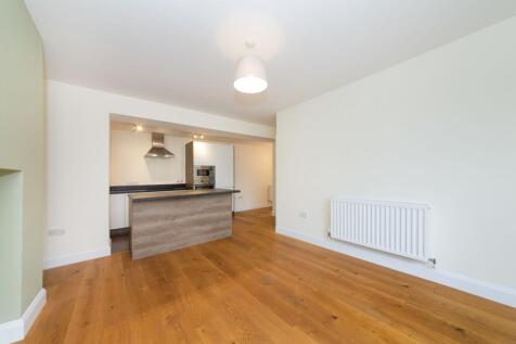 Priory Road, The Priory Priory Road, PE27 photo 3