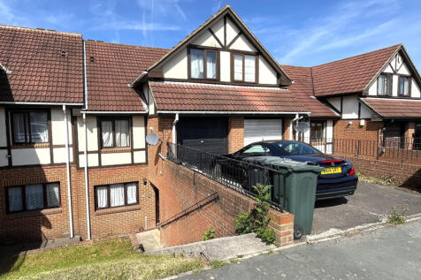 Dartford, DA2 - property photo