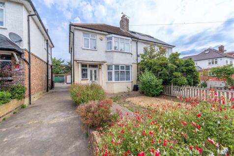 98 Central Avenue, Hounslow, TW3 2QL-1.jpg