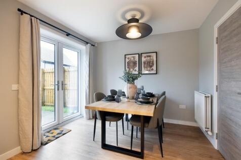 Casa, Vista Park, Glasgow, G33 photo 4