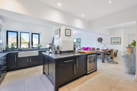 HOLLYMEAD ROAD, 10 -36.jpg