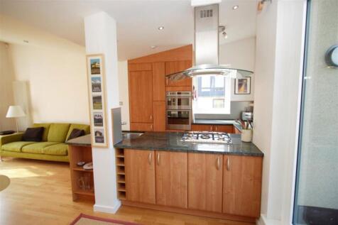 Holyrood Road, Holyrood, Edinburgh photo 2