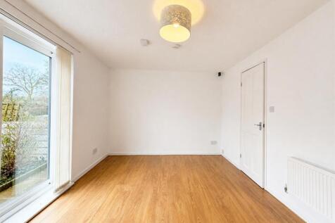 Woodhouse Sheffield Road, Sheffield, S13 photo 3