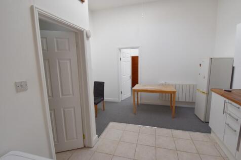 Wells Road, Knowle, Bristol, Bristol City photo 5