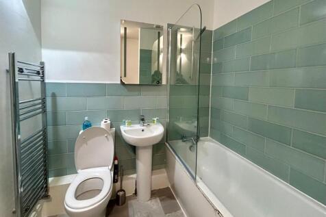 WhatsApp Image 2025-12-16 at 16.03.24 (1).jpeg