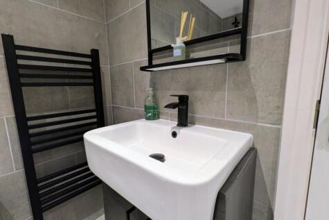 Greenbriar Close, Blackpool photo 3