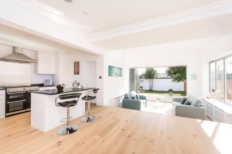 Dollis Hill Lane, London, NW2 photo 3