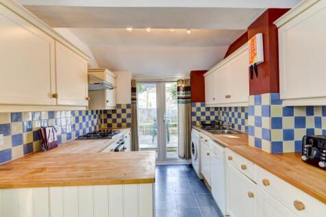 103 Whippingham Road Kitchen 