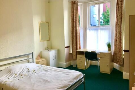 £165 pppw  Bills Inc -   243 Upper Brook Street, Victoria Park, Manchester, M13 photo 5