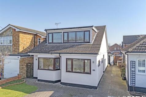 Benfleet, SS7 - property photo