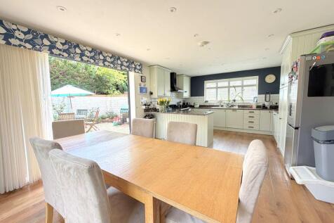 Kitchen Breakfast Room