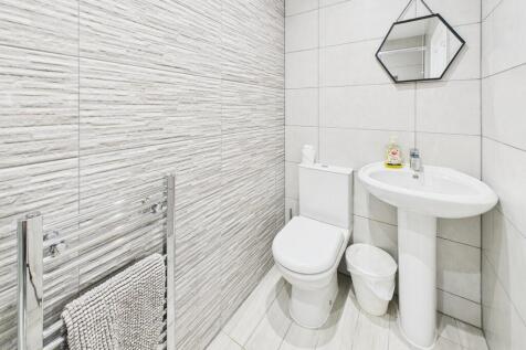 CAM03974G0-PR0120...