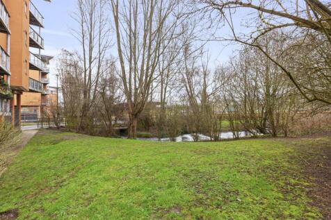 15 Ream Court, Ryemead Boulevard, HP11 1GG-13.jpg