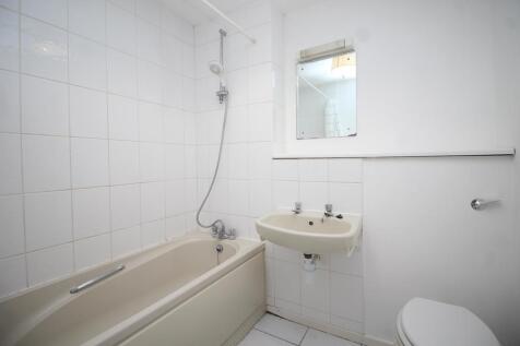 North Row, Central Milton Keynes  photo 4