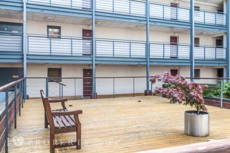 r2DAaSjgKT3H0-29yvFV