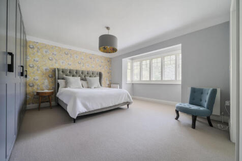 1305422-45-68472a...