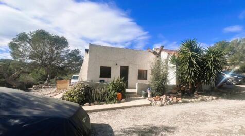 Torremendo Country Property