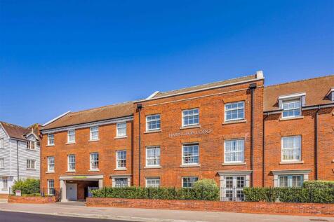 9 Harington Lodge, 117 The Hornet, Chichester-Smal