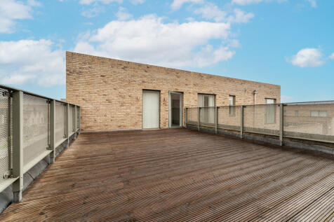 Second Floor Terr...