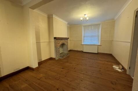 For Sale by Aspire Residential - Surrey Street
