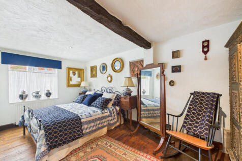 CAM02909G0-PR0488-STILL001