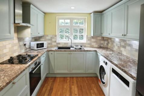 5c1d832b--44DB-B56A-414B7F03E45B-22198-000008A319F