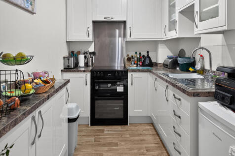 Fitted Kitchen